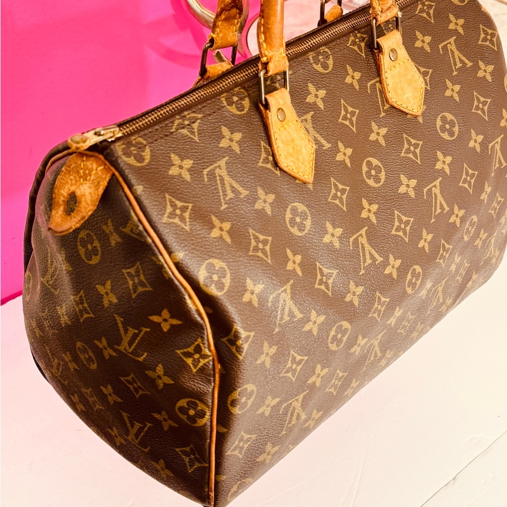 Louis Vuitton Speedy 35  Brown Monogram Handbag - Picture 9 of 15
